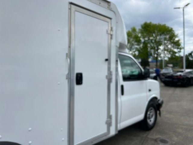 2021 GMC Savana 3500 Work Van