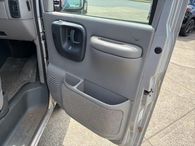 1998 GMC Savana G1500 SLE 8 Passenger