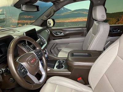 2023 GMC Yukon XL SLT