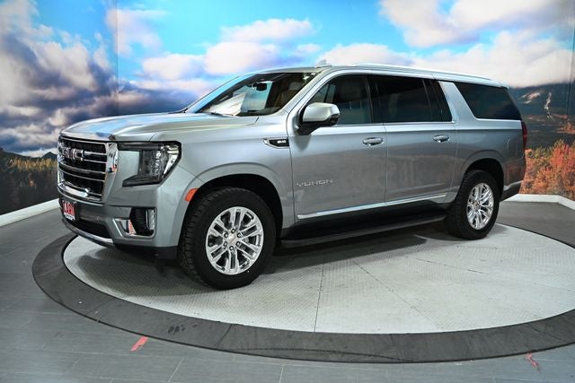 2023 GMC Yukon XL SLT