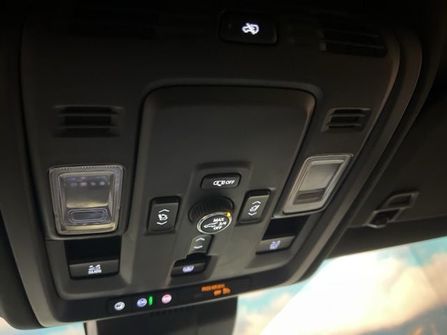 2025 GMC Yukon XL AT4 Ultimate