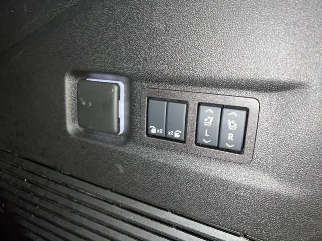 2025 GMC Yukon XL AT4 Ultimate