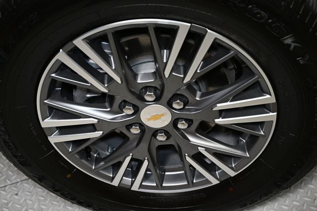2025 Chevrolet Traverse LT 2LT