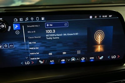 2025 Chevrolet Traverse LT 2LT