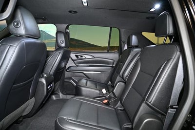 2025 Chevrolet Traverse LT 2LT