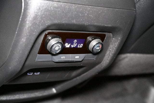 2025 Chevrolet Traverse LT 2LT