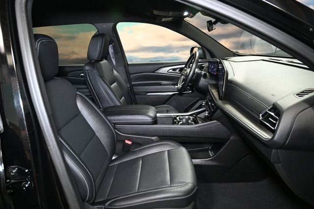 2025 Chevrolet Traverse LT 2LT