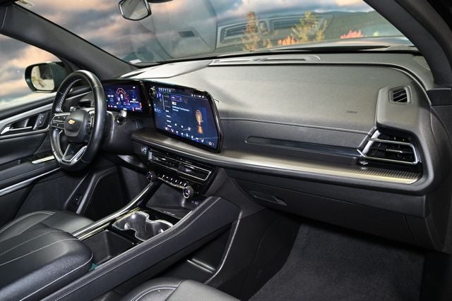 2025 Chevrolet Traverse LT 2LT