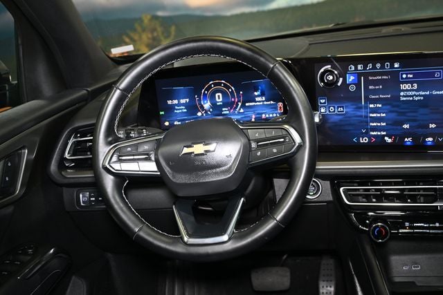 2025 Chevrolet Traverse LT 2LT