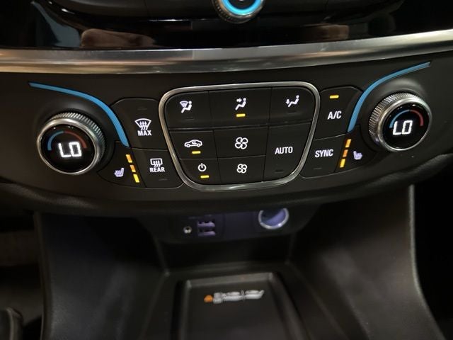 2022 Chevrolet Traverse RS