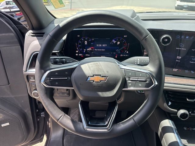 2025 Chevrolet Suburban Premier