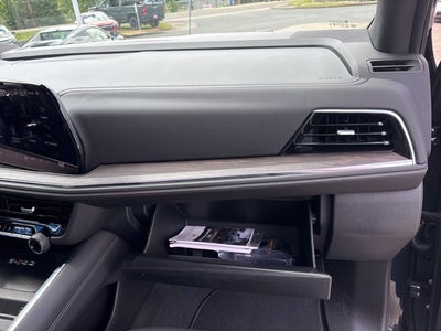2025 Chevrolet Suburban Premier