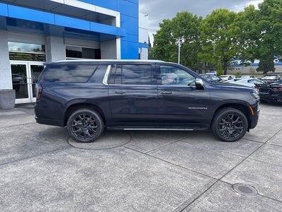 2025 Chevrolet Suburban Premier