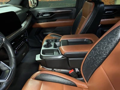 2025 Chevrolet Tahoe LS