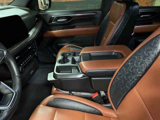 2025 Chevrolet Tahoe LS