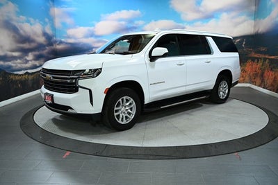 2024 Chevrolet Suburban LT