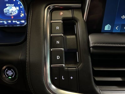 2024 Chevrolet Suburban LT