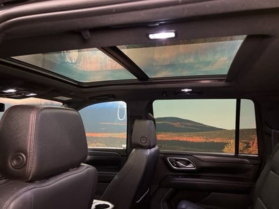 2023 Chevrolet Suburban RST