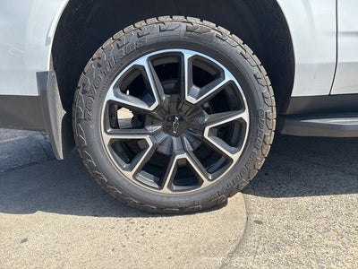2022 Chevrolet Suburban RST