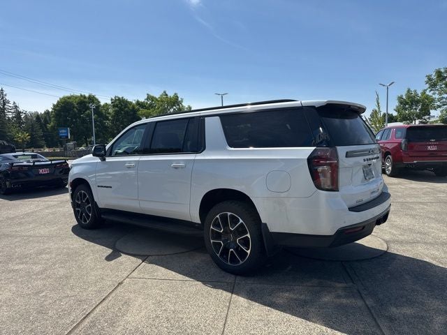 2022 Chevrolet Suburban RST