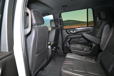 2022 Chevrolet Suburban RST