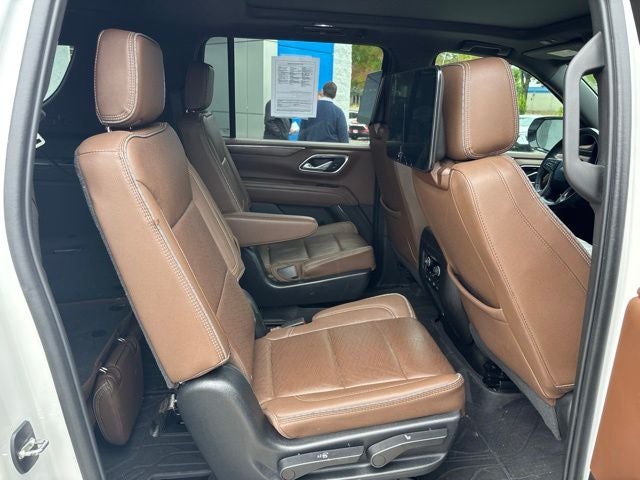 2023 Chevrolet Suburban High Country