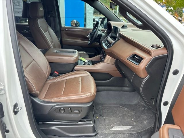 2023 Chevrolet Suburban High Country