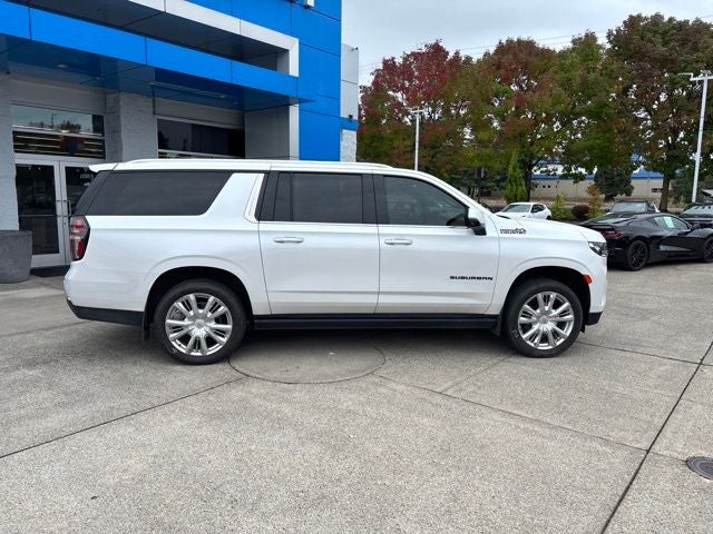2023 Chevrolet Suburban High Country
