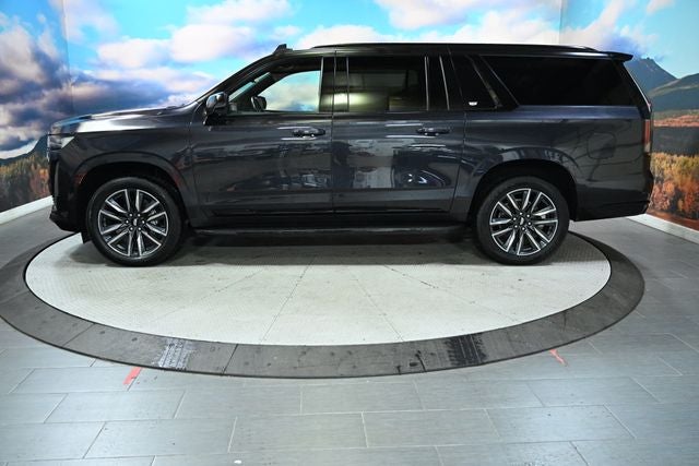 2023 Cadillac Escalade ESV Sport