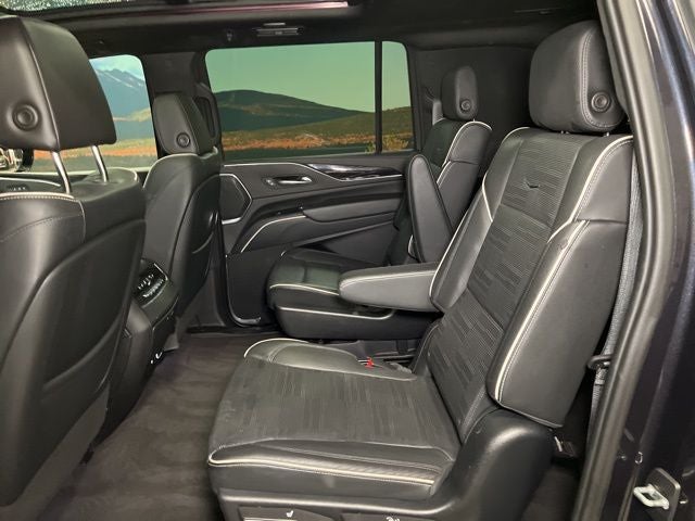 2023 Cadillac Escalade ESV Sport