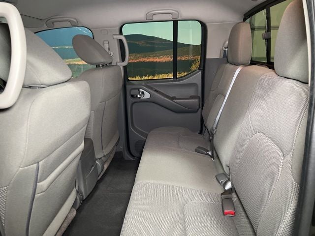 2021 Nissan Frontier SV