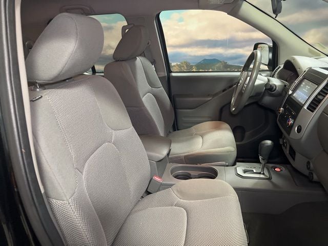 2021 Nissan Frontier SV