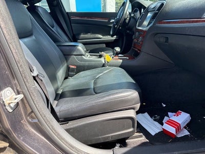 2014 Chrysler 300 Base