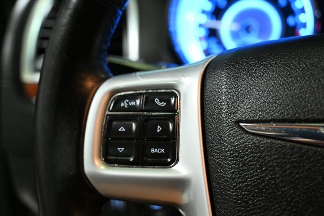 2014 Chrysler 300 Base