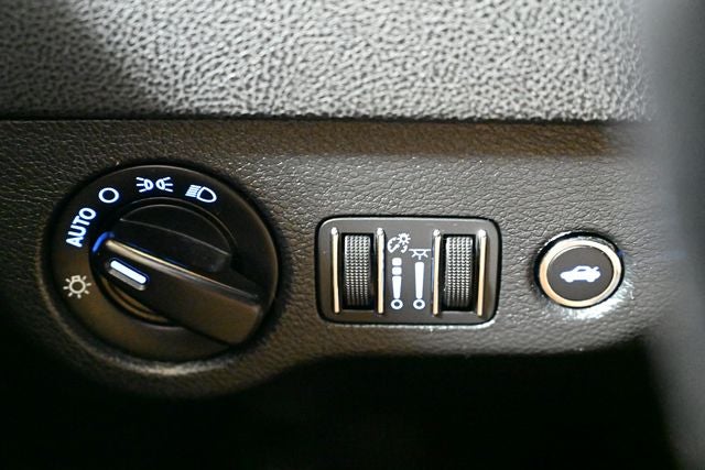 2014 Chrysler 300 Base
