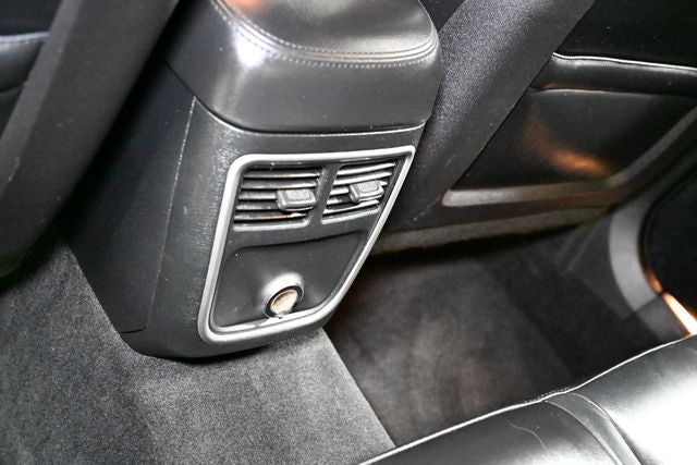 2014 Chrysler 300 Base