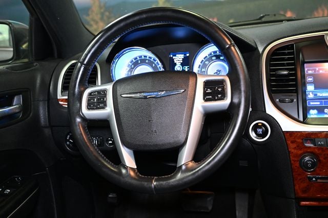 2014 Chrysler 300 Base