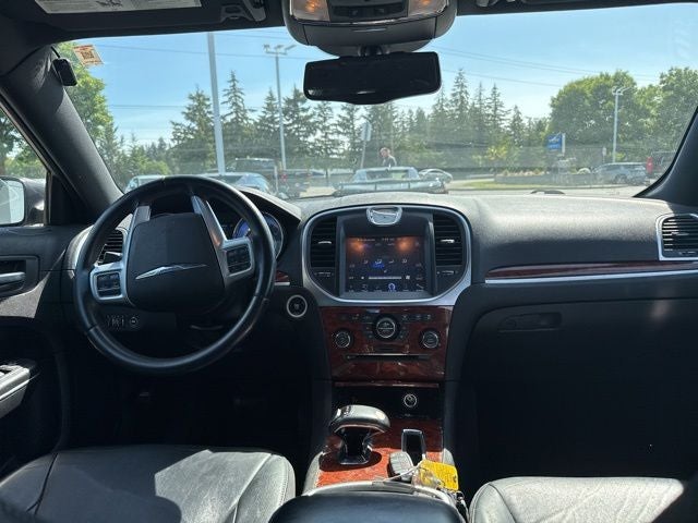 2014 Chrysler 300 Base