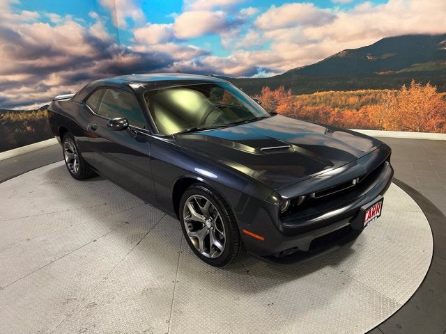 2016 Dodge Challenger SXT