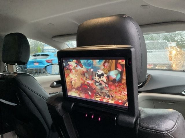 2017 Chrysler Pacifica Touring L Plus