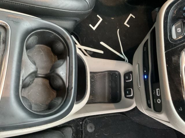 2017 Chrysler Pacifica Touring L Plus