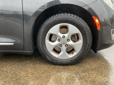 2017 Chrysler Pacifica Touring L Plus