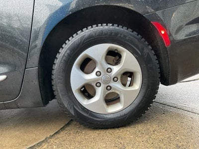 2017 Chrysler Pacifica Touring L Plus