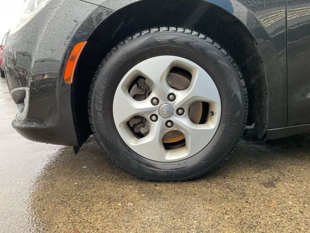 2017 Chrysler Pacifica Touring L Plus