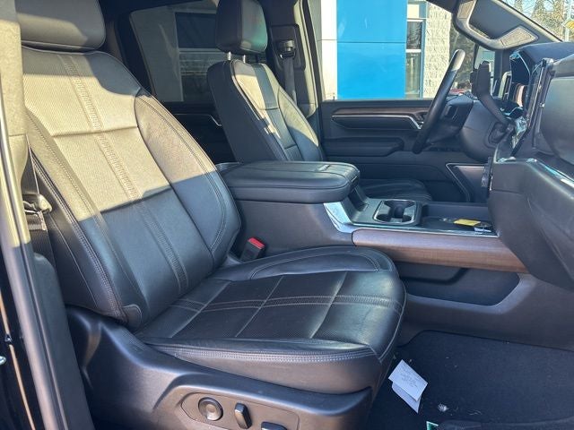 2024 Chevrolet Silverado 3500HD High Country