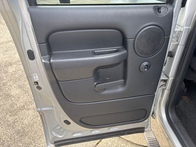 2004 Dodge Ram 2500 SLT