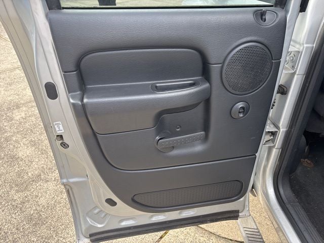 2004 Dodge Ram 2500 SLT