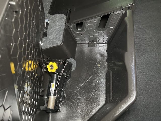 2023 Chevrolet Silverado 1500 LT LT1