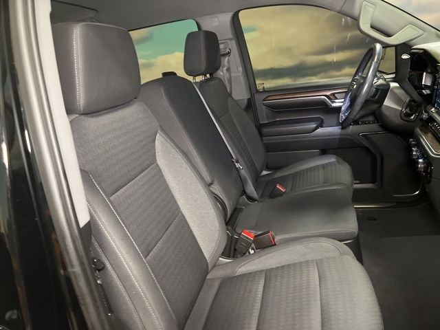 2023 Chevrolet Silverado 1500 LT LT1