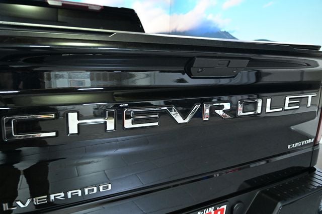 2022 Chevrolet Silverado 1500 LTD Custom